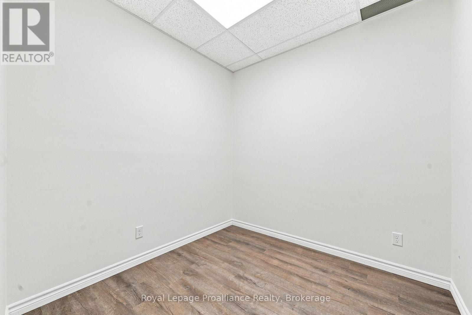 2 - 56 Elgin Street, Quinte West, Ontario  K8V 3V8 - Photo 16 - X13733386