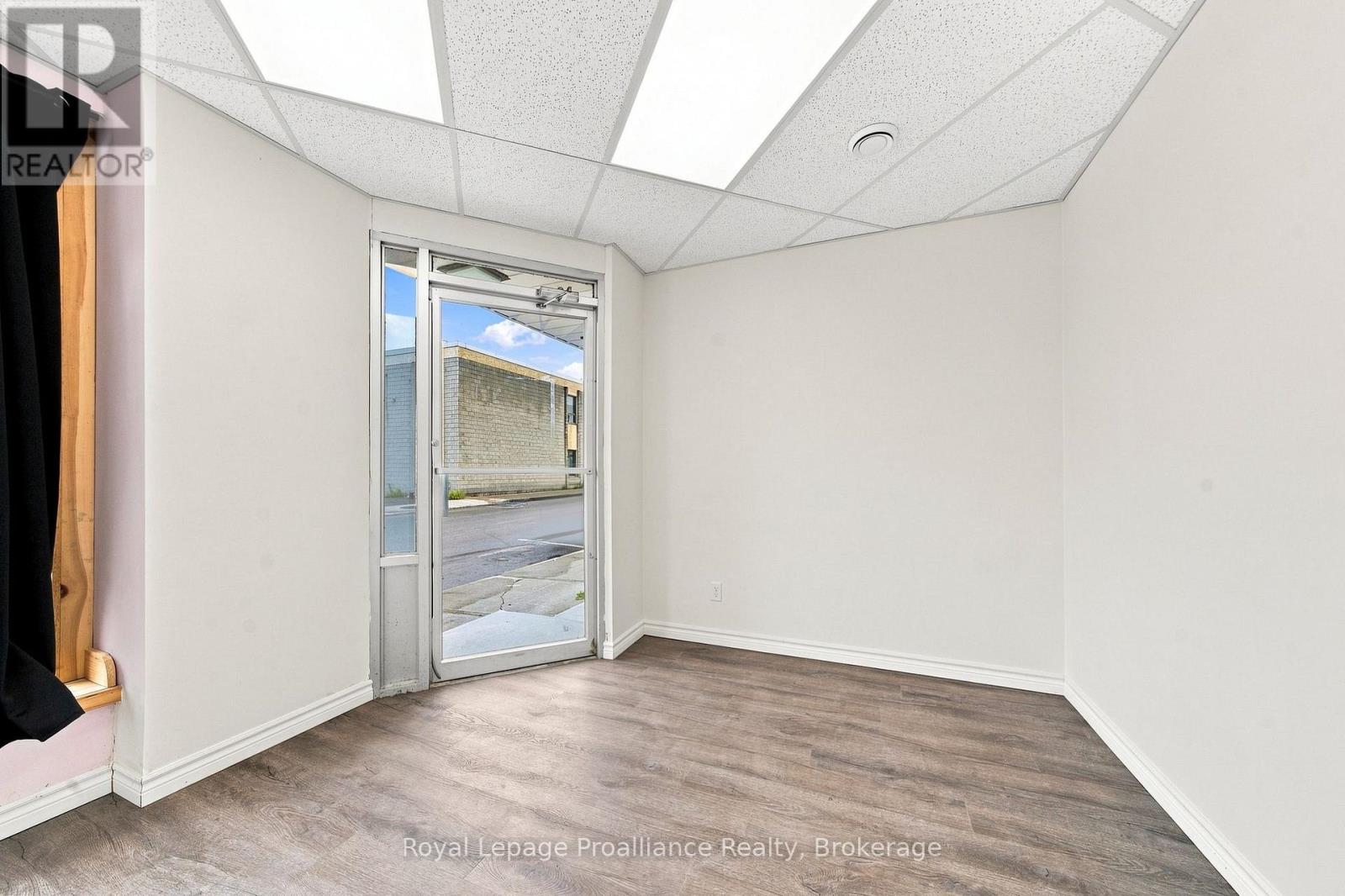 2 - 56 Elgin Street, Quinte West, Ontario  K8V 3V8 - Photo 6 - X13733386