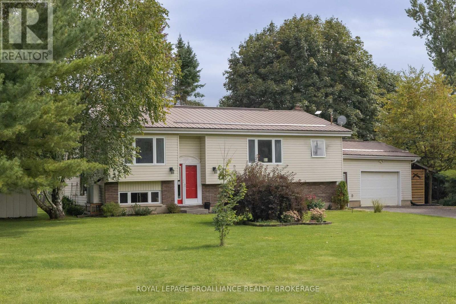 4018 COUNTY ROAD 1 E, Stone Mills, Ontario