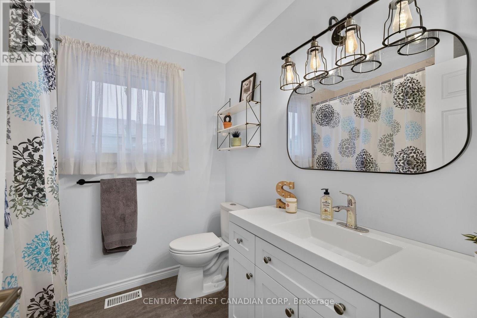180 Park Street, Strathroy-Caradoc, Ontario  N7G 3V9 - Photo 18 - X13733372