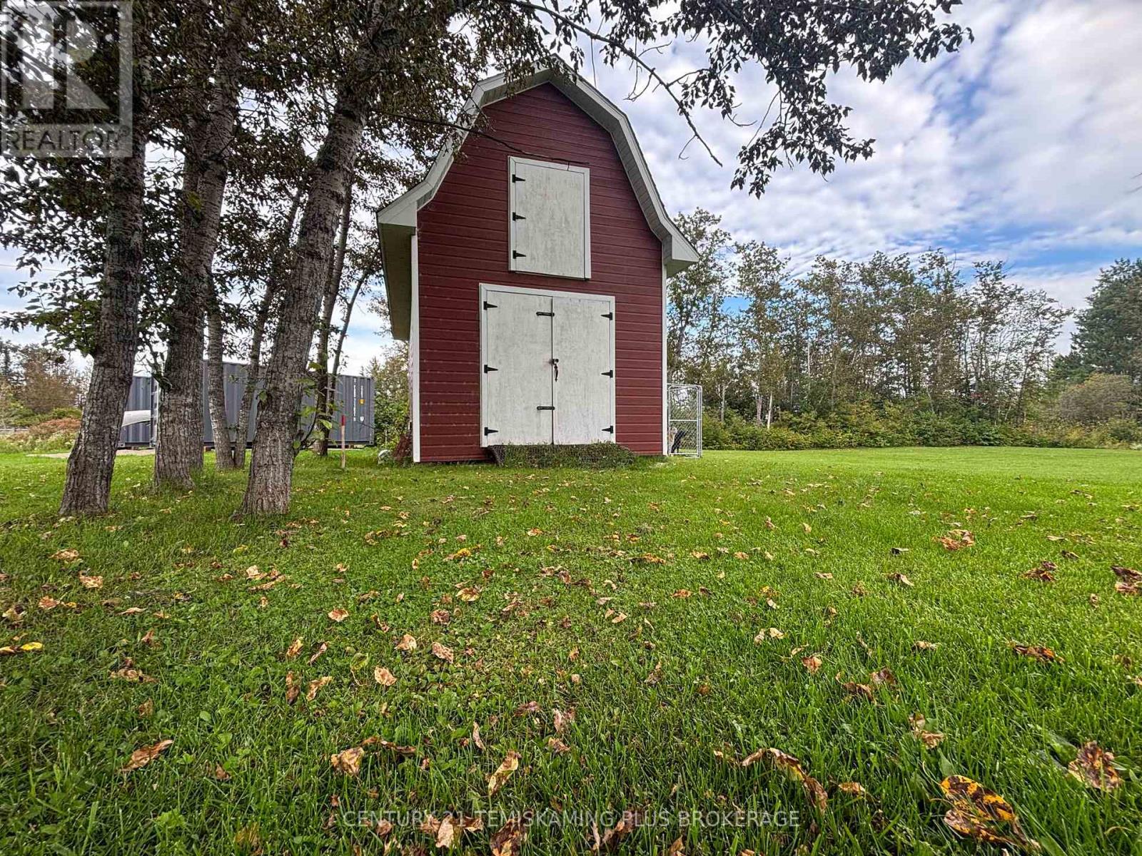 4 Michael Street, Englehart, Ontario  P0J 1H0 - Photo 9 - T13733306