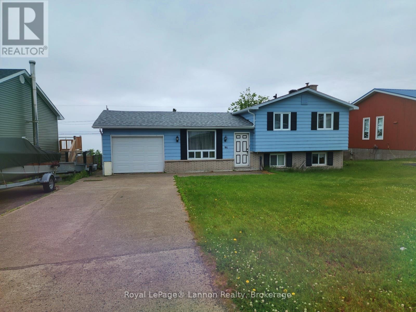94 LAKEVIEW DRIVE, Terrace Bay, Ontario