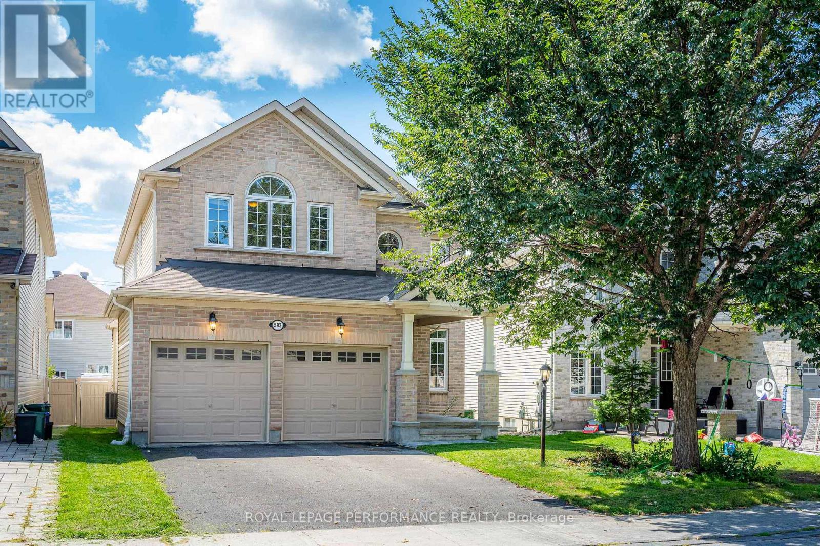 593 PINAWA CIRCLE, Ottawa, Ontario