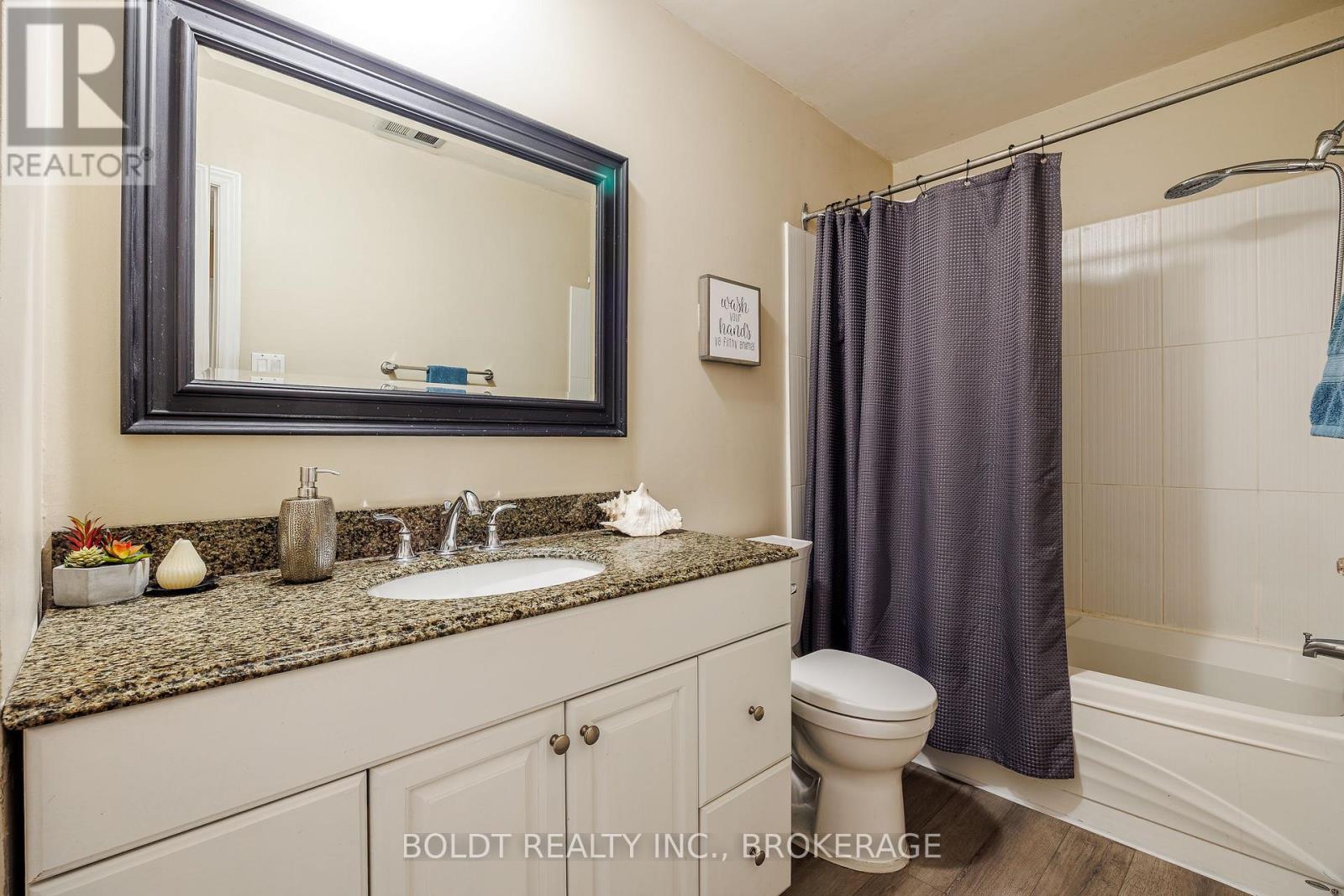 82 Wildwood Road, St. Catharines, Ontario  L2M 1C8 - Photo 13 - X13733202