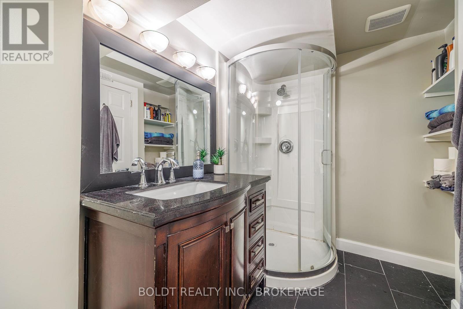 82 Wildwood Road, St. Catharines, Ontario  L2M 1C8 - Photo 16 - X13733202