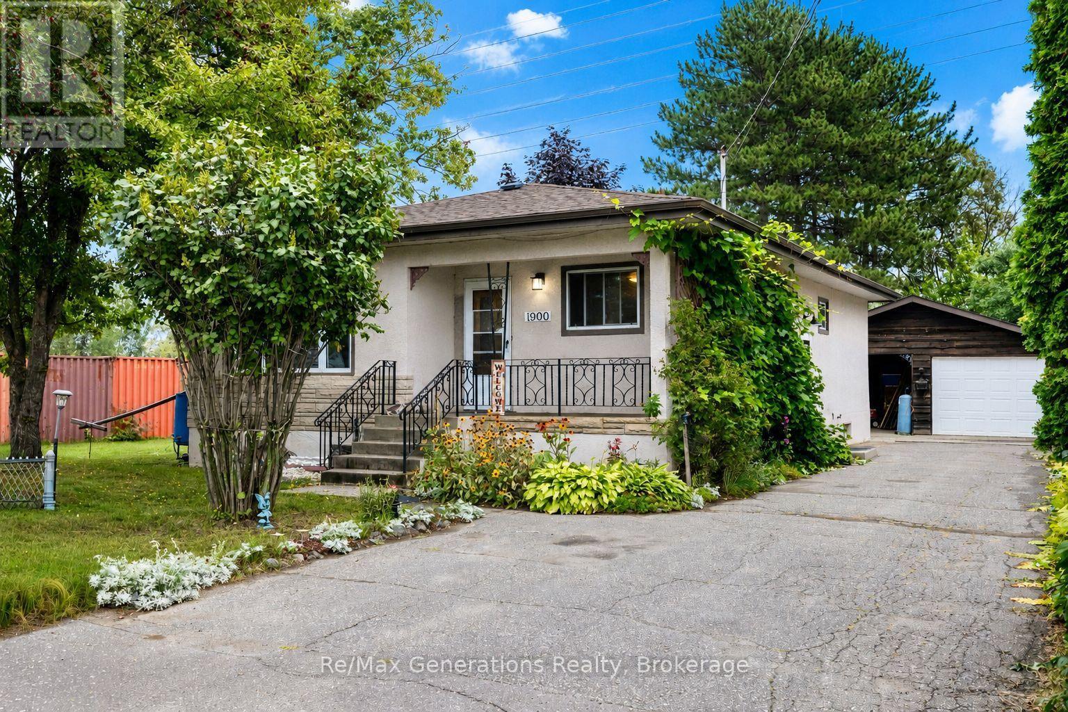 1900 Bailey Avenue, Thunder Bay, Ontario  P7E 2X1 - Photo 1 - X13733236