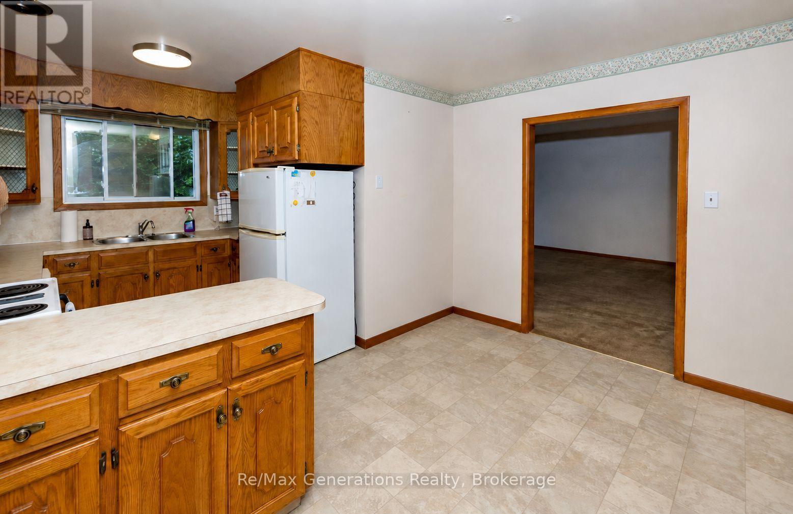 1900 Bailey Avenue, Thunder Bay, Ontario  P7E 2X1 - Photo 6 - X13733236