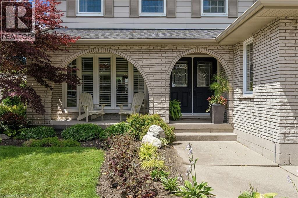 105 San Fernando Drive, Hamilton, Ontario  L9C 2C3 - Photo 2 - 40850731