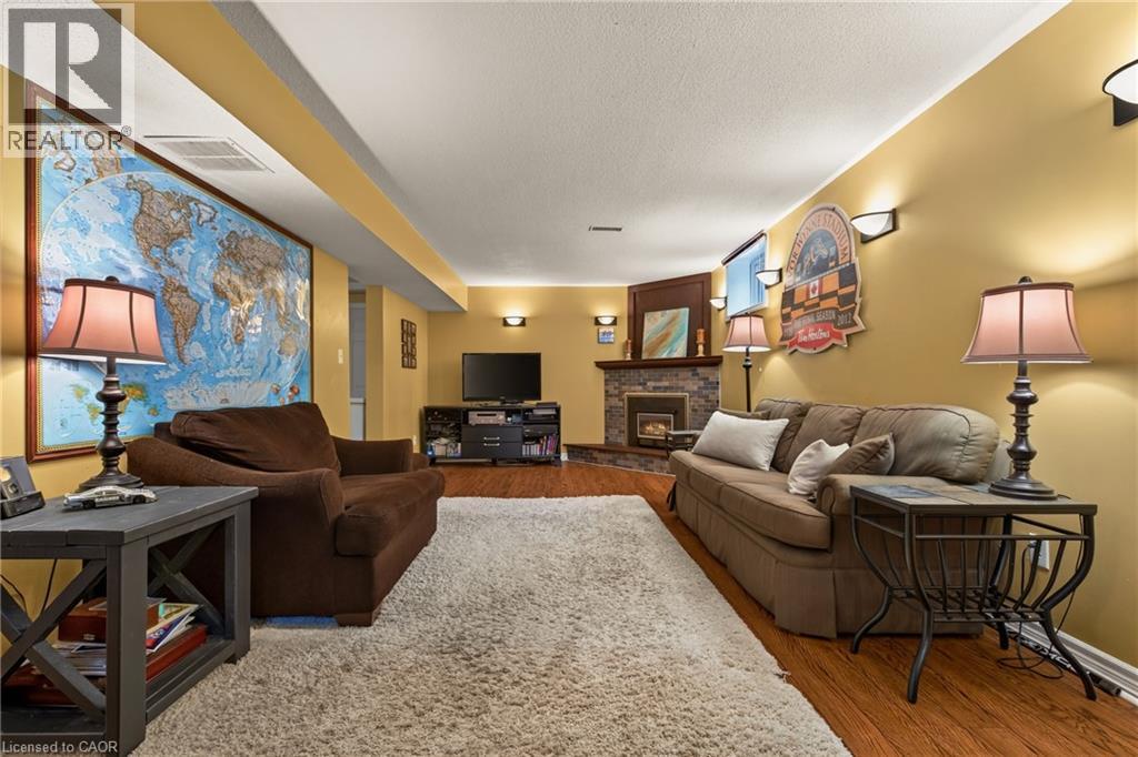 105 San Fernando Drive, Hamilton, Ontario  L9C 2C3 - Photo 32 - 40850731
