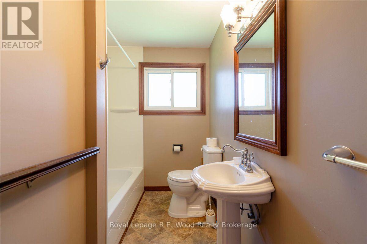 3 Myrtle Street, Tillsonburg, Ontario  N4G 4G4 - Photo 12 - X13733428