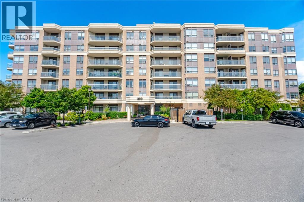 300 Ray Lawson Boulevard Unit# 313, Brampton, Ontario  L6Y 5H5 - Photo 2 - 40859612