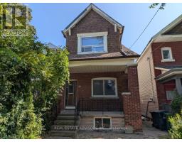 61 GREENSIDES AVENUE, Toronto, Ontario