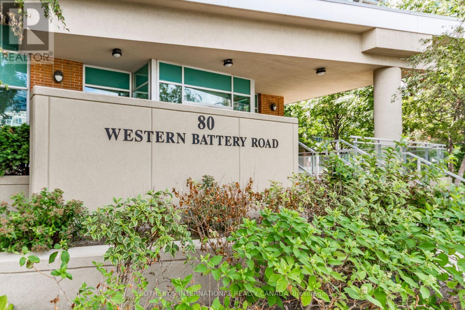 2402 - 80 Western Battery Road, Toronto, Ontario  M6K 3S1 - Photo 3 - C13733298