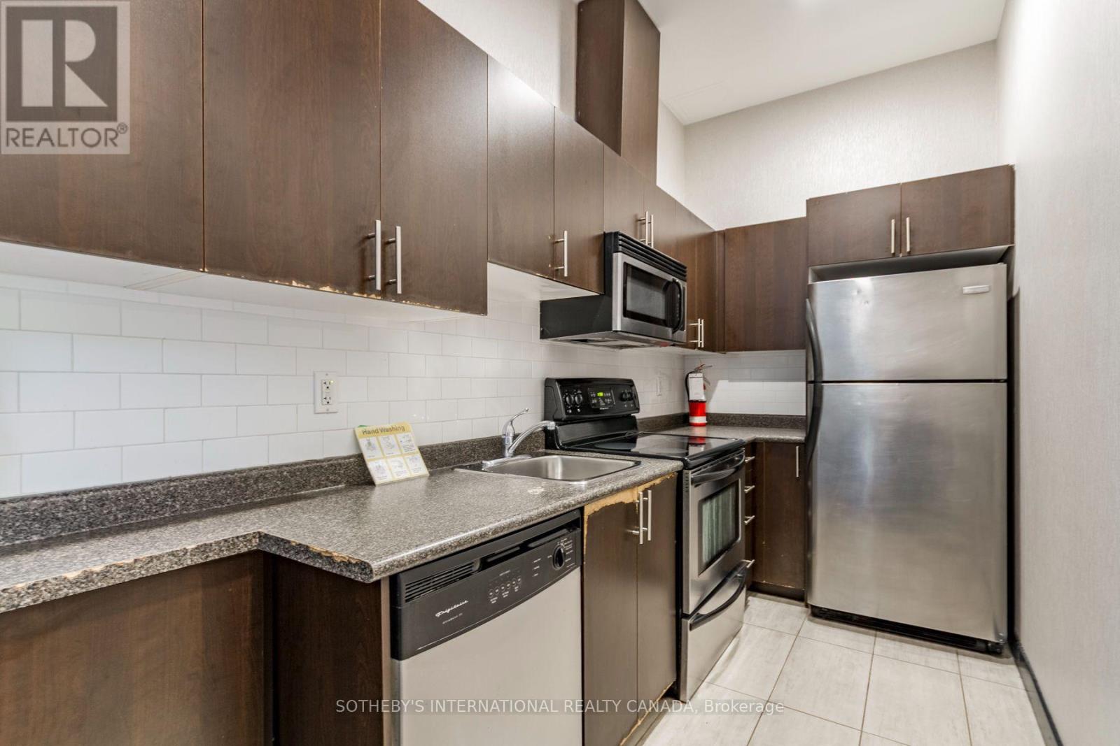 2402 - 80 Western Battery Road, Toronto, Ontario  M6K 3S1 - Photo 43 - C13733298