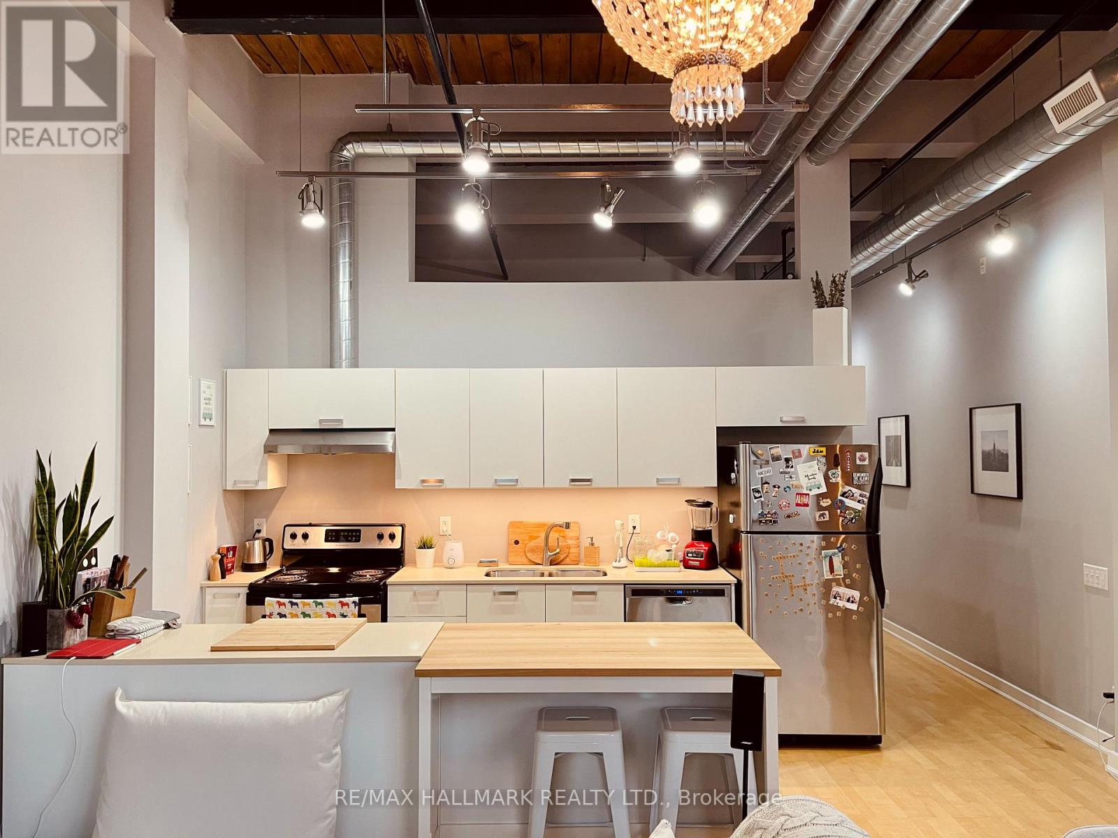 309 - 43 Hanna Avenue, Toronto, Ontario  M6K 1X1 - Photo 2 - C13733364