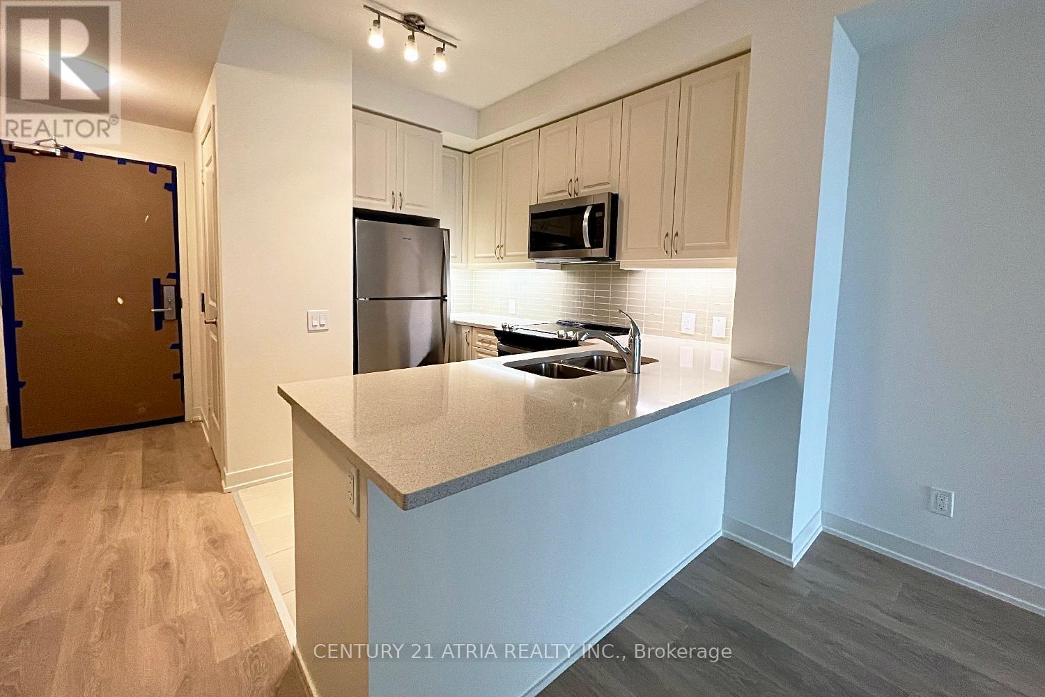 802 - 4955 YONGE STREET, Toronto, Ontario