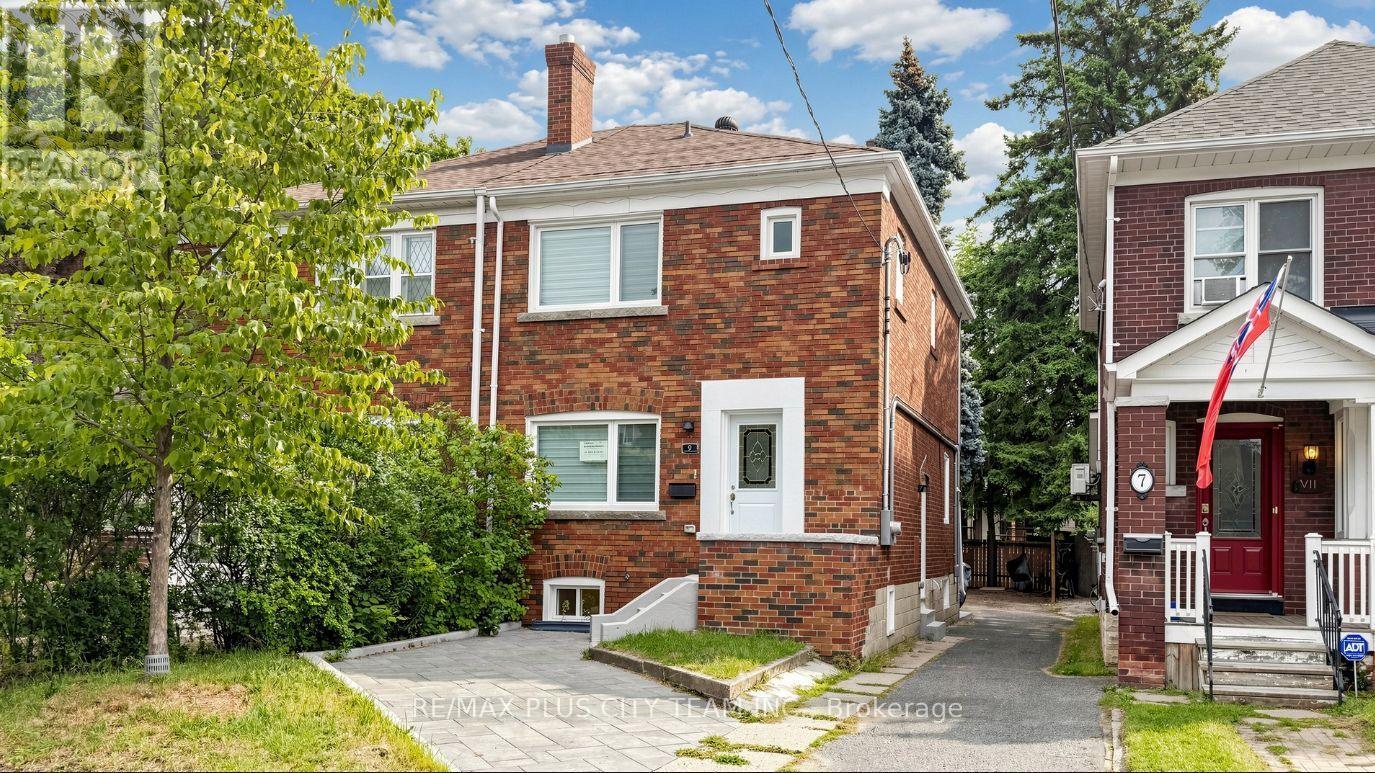 BSMT - 9 LESMOUNT AVENUE, Toronto, Ontario
