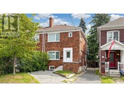 BSMT - 9 LESMOUNT AVENUE, Toronto, Ontario