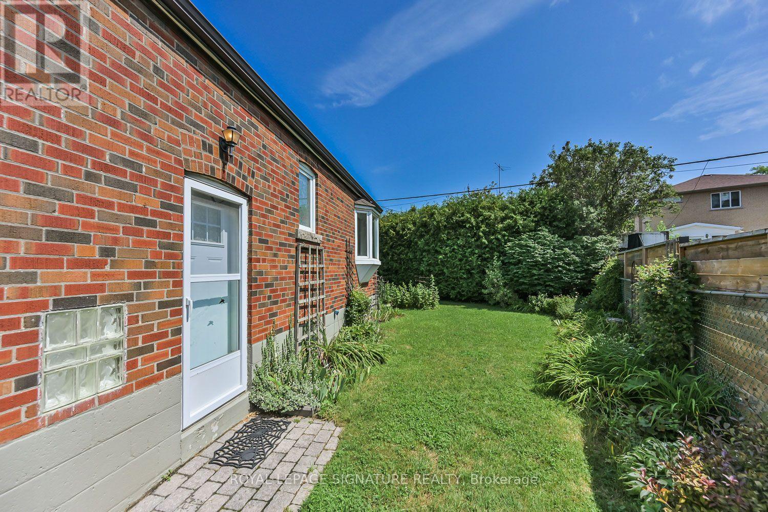40 Shandara Crescent, Toronto, Ontario  M1R 1E9 - Photo 20 - E13733348