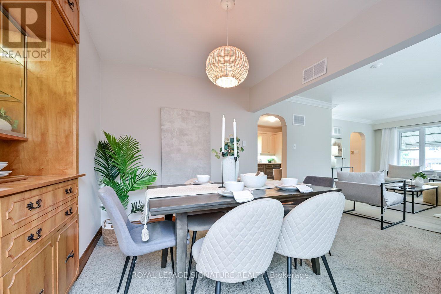 40 Shandara Crescent, Toronto, Ontario  M1R 1E9 - Photo 6 - E13733348