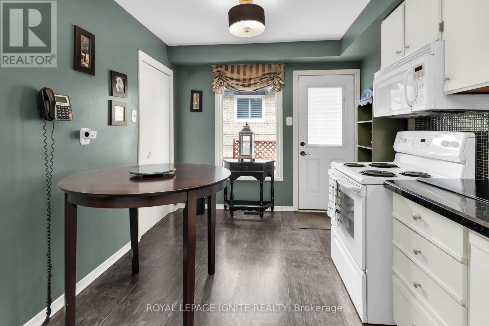 55 Fawcett Trail, Toronto, Ontario  M1B 3B6 - Photo 20 - E13733366