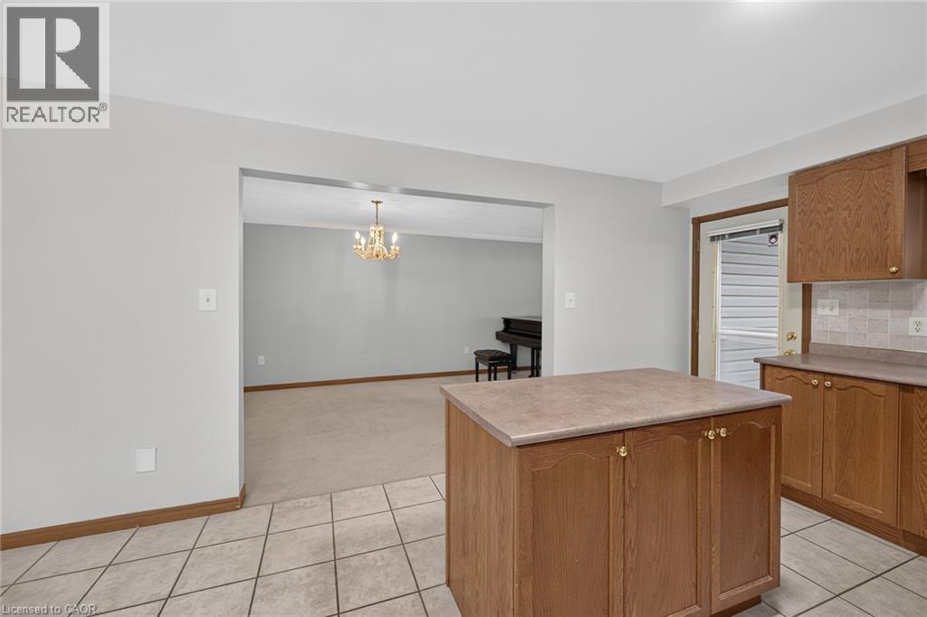 33 Brantdale Avenue, Hamilton, Ontario  L9C 1B6 - Photo 14 - 40859856