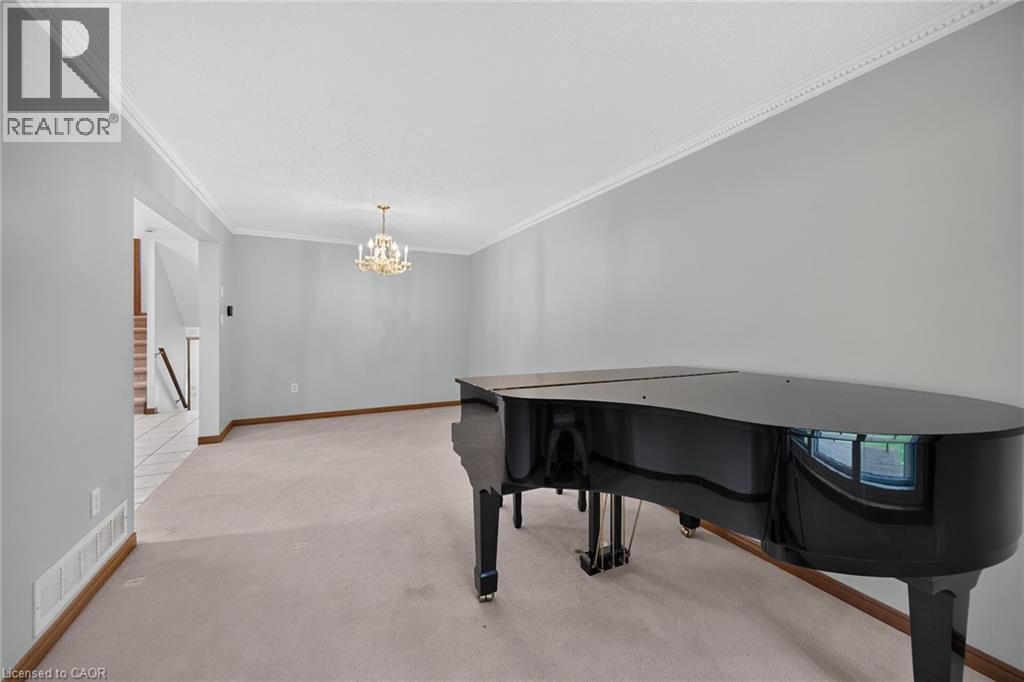 33 Brantdale Avenue, Hamilton, Ontario  L9C 1B6 - Photo 18 - 40859856