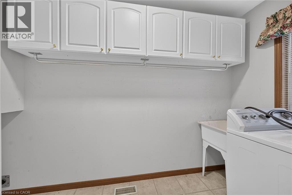 33 Brantdale Avenue, Hamilton, Ontario  L9C 1B6 - Photo 22 - 40859856