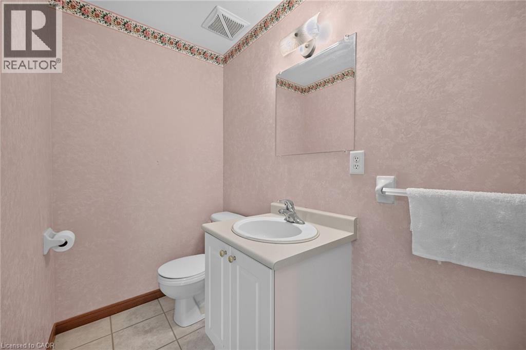 33 Brantdale Avenue, Hamilton, Ontario  L9C 1B6 - Photo 38 - 40859856