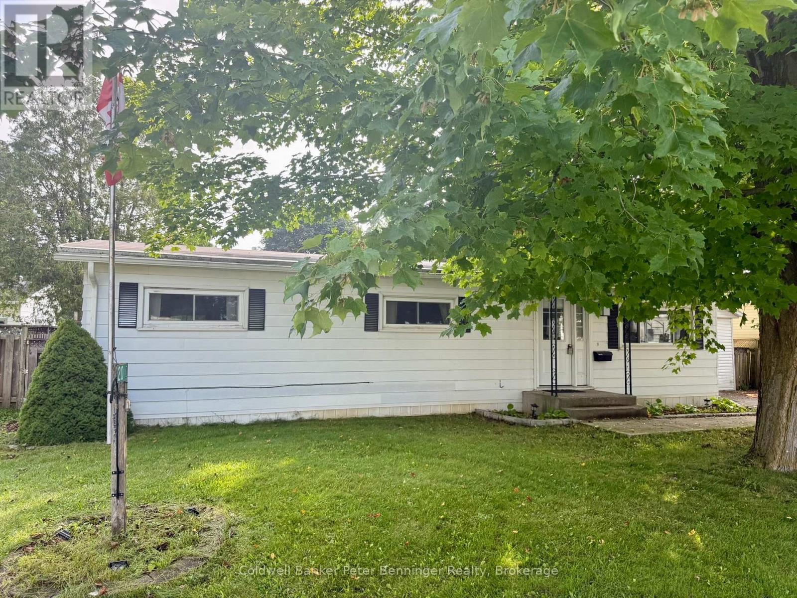 20 Cardinal Street, Brockton, Ontario  N0G 2V0 - Photo 1 - X13733340