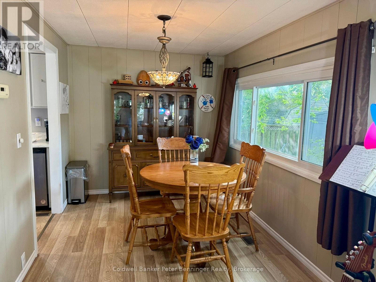 20 Cardinal Street, Brockton, Ontario  N0G 2V0 - Photo 10 - X13733340