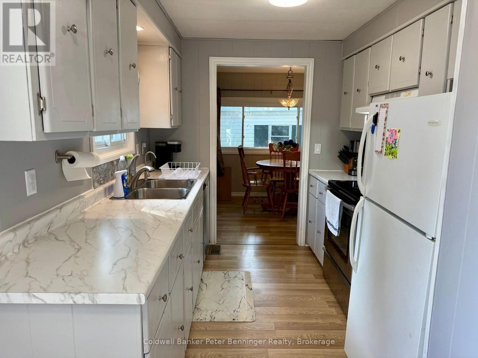 20 Cardinal Street, Brockton, Ontario  N0G 2V0 - Photo 12 - X13733340