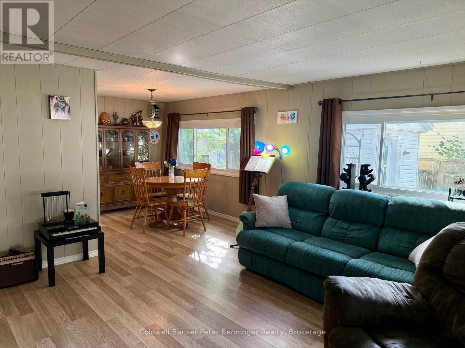 20 Cardinal Street, Brockton, Ontario  N0G 2V0 - Photo 6 - X13733340
