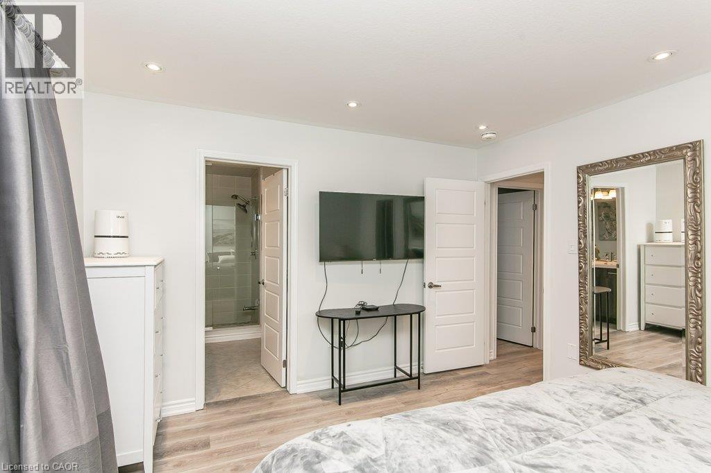 43 Compass Trail, Cambridge, Ontario  N3E 0B7 - Photo 16 - 40855608