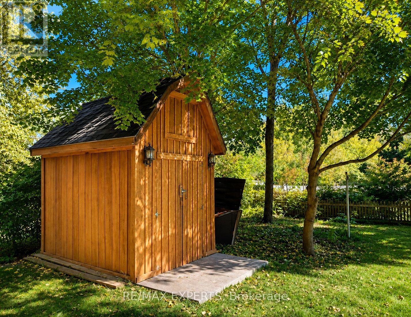 142 Riveredge Drive, Georgina, Ontario  L4P 2P3 - Photo 11 - N13733354