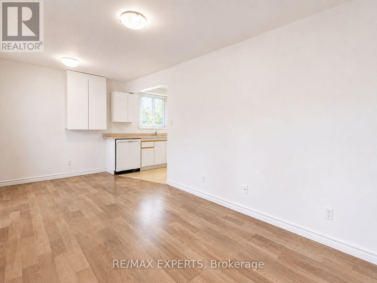 142 Riveredge Drive, Georgina, Ontario  L4P 2P3 - Photo 3 - N13733354