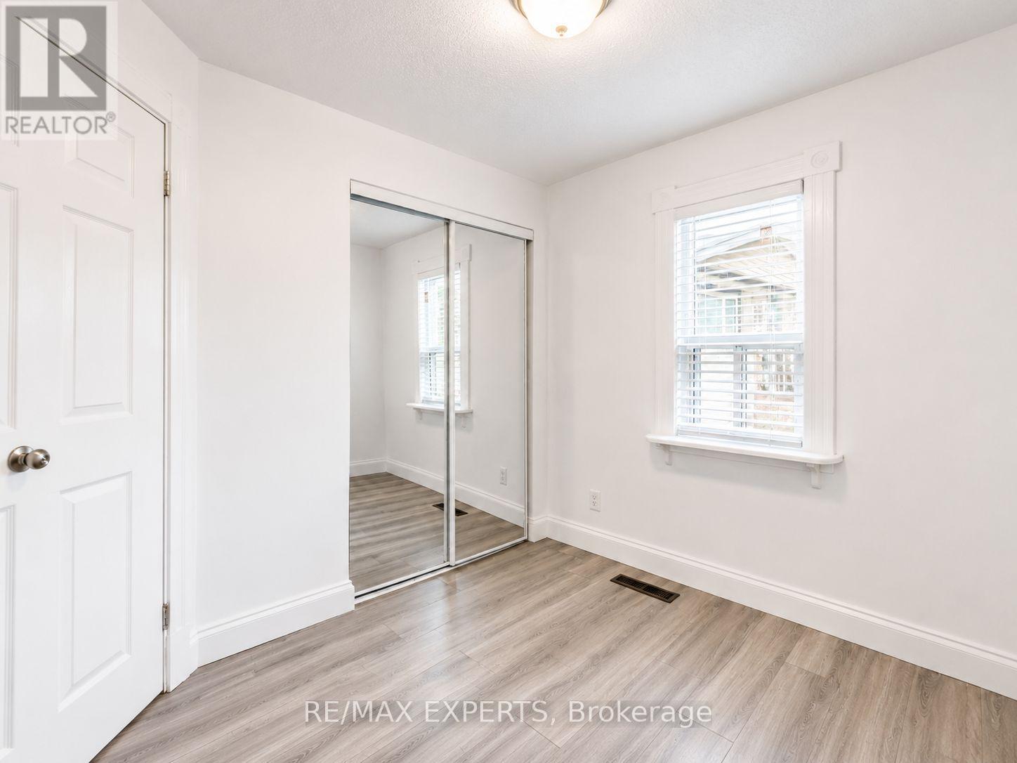 142 RIVEREDGE DRIVE