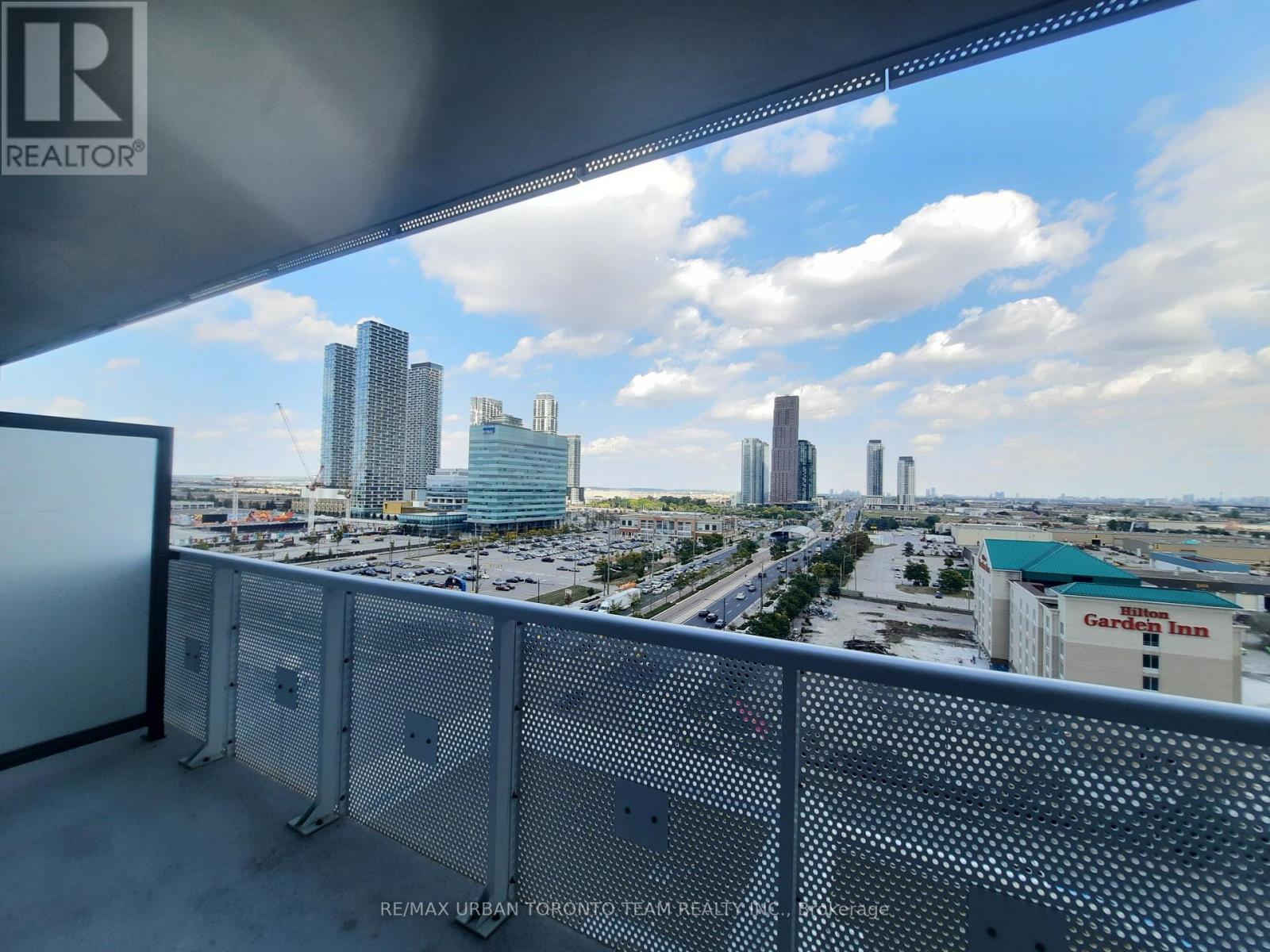 1108 - 8 Interchange Way, Vaughan, Ontario  L4K 5Z7 - Photo 5 - N13733370