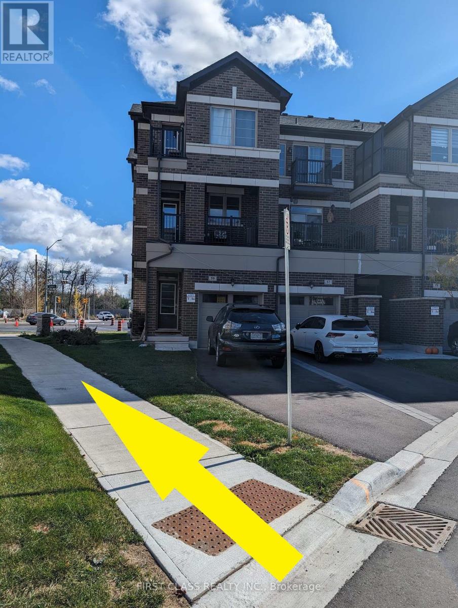 656 Copper Creek Drive, Markham, Ontario  L6B 1R2 - Photo 2 - N13733426