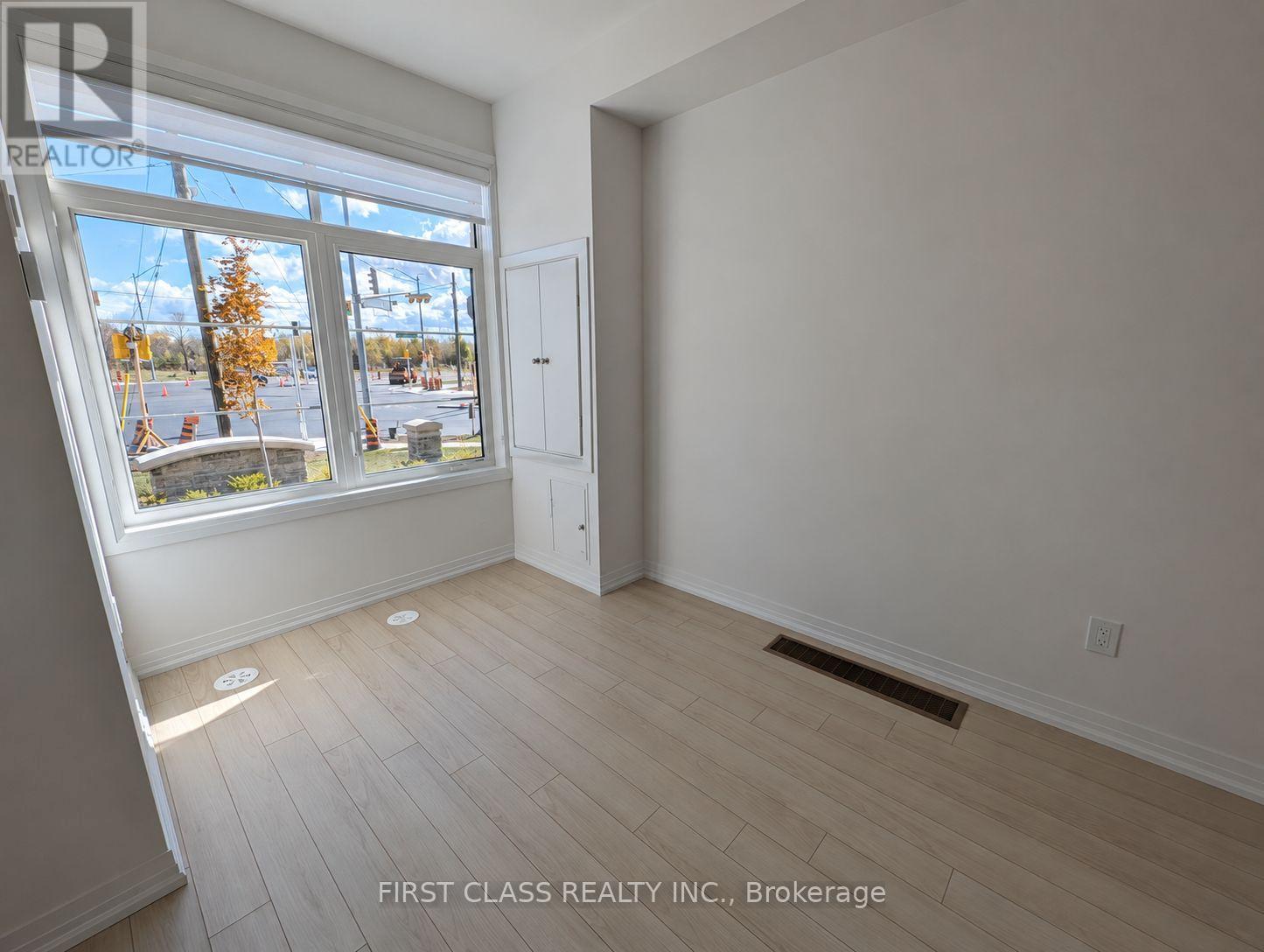 656 Copper Creek Drive, Markham, Ontario  L6B 1R2 - Photo 6 - N13733426