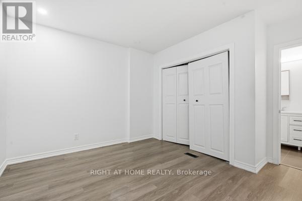 200 Gary Drive, Toronto, Ontario  M9N 2M4 - Photo 11 - W13733204