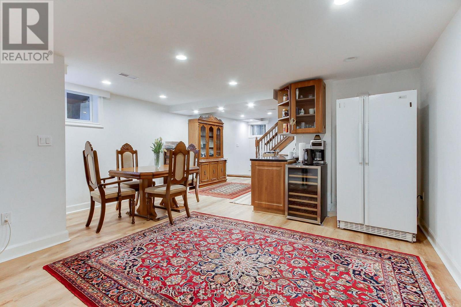 40 Cowley Avenue, Toronto, Ontario  M9B 2E3 - Photo 26 - W13733208