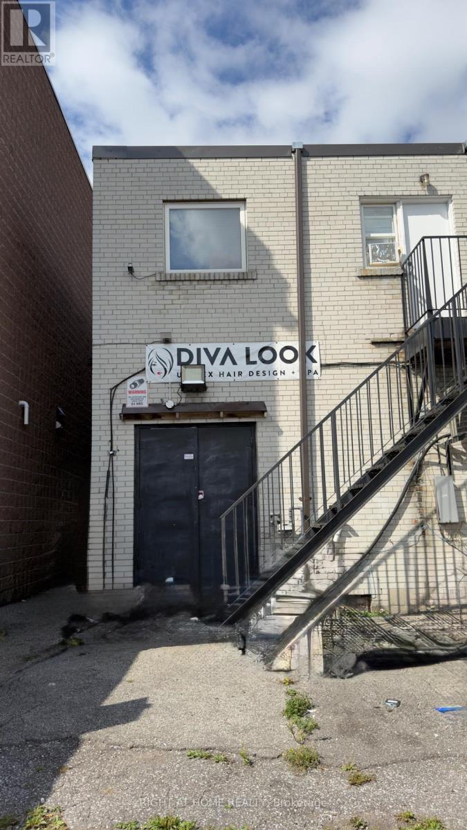 3009 Islington Avenue, Toronto, Ontario  M9L 2K9 - Photo 12 - W13733302