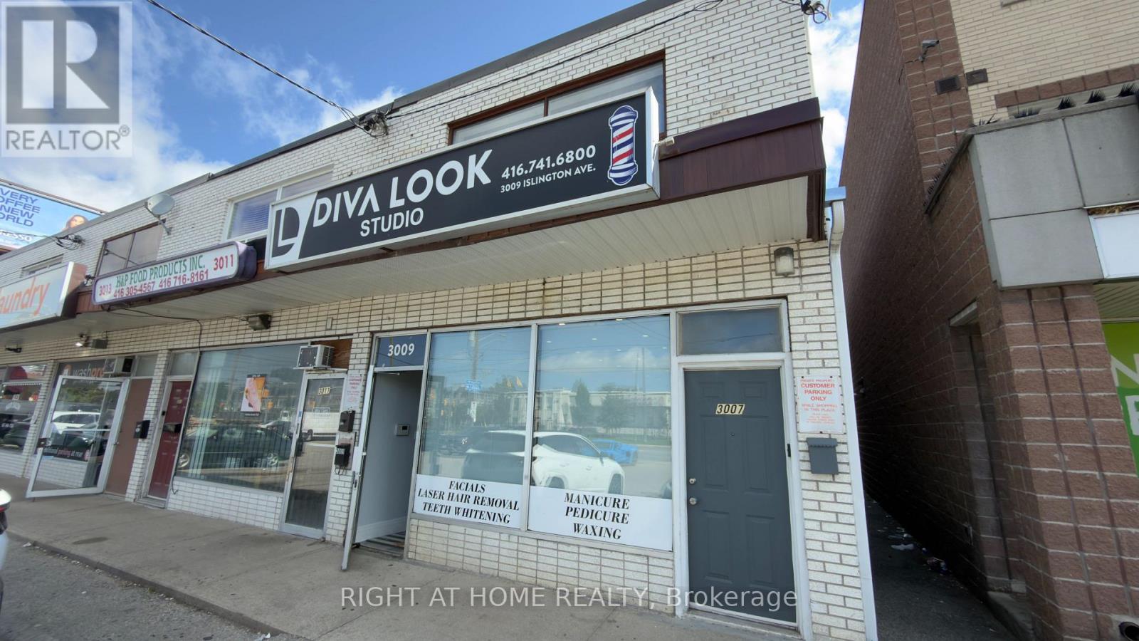 3009 Islington Avenue, Toronto, Ontario  M9L 2K9 - Photo 2 - W13733302