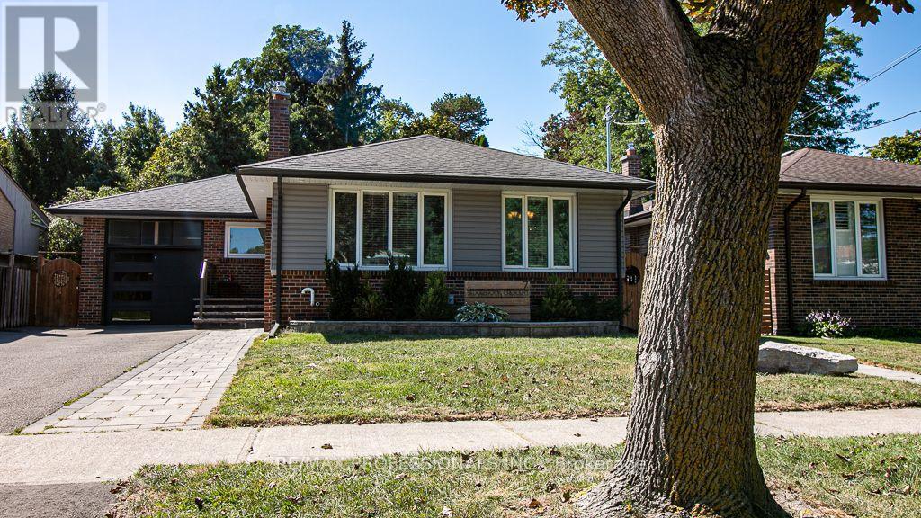 Main - 7 Sedgebrook Crescent, Toronto, Ontario  M9B 2X2 - Photo 2 - W13733318