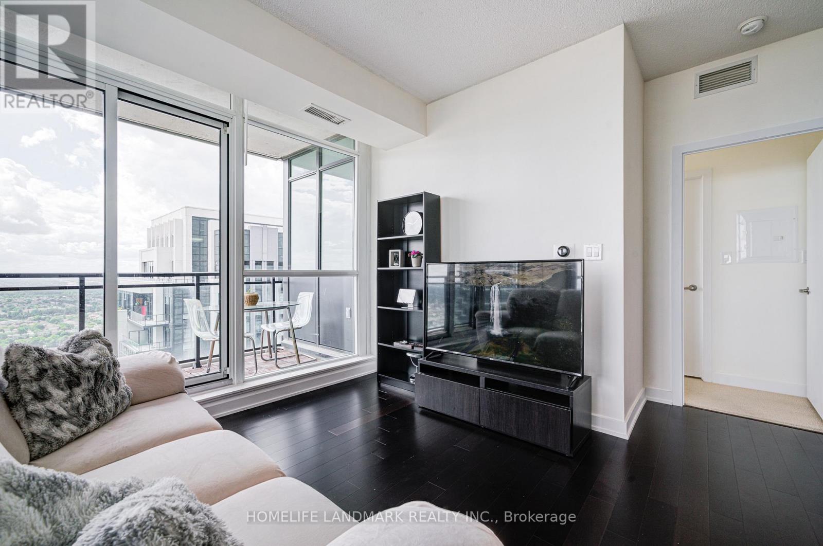 3504 - 4065 Brickstone Mews, Mississauga, Ontario  L5B 0G3 - Photo 10 - W13733402