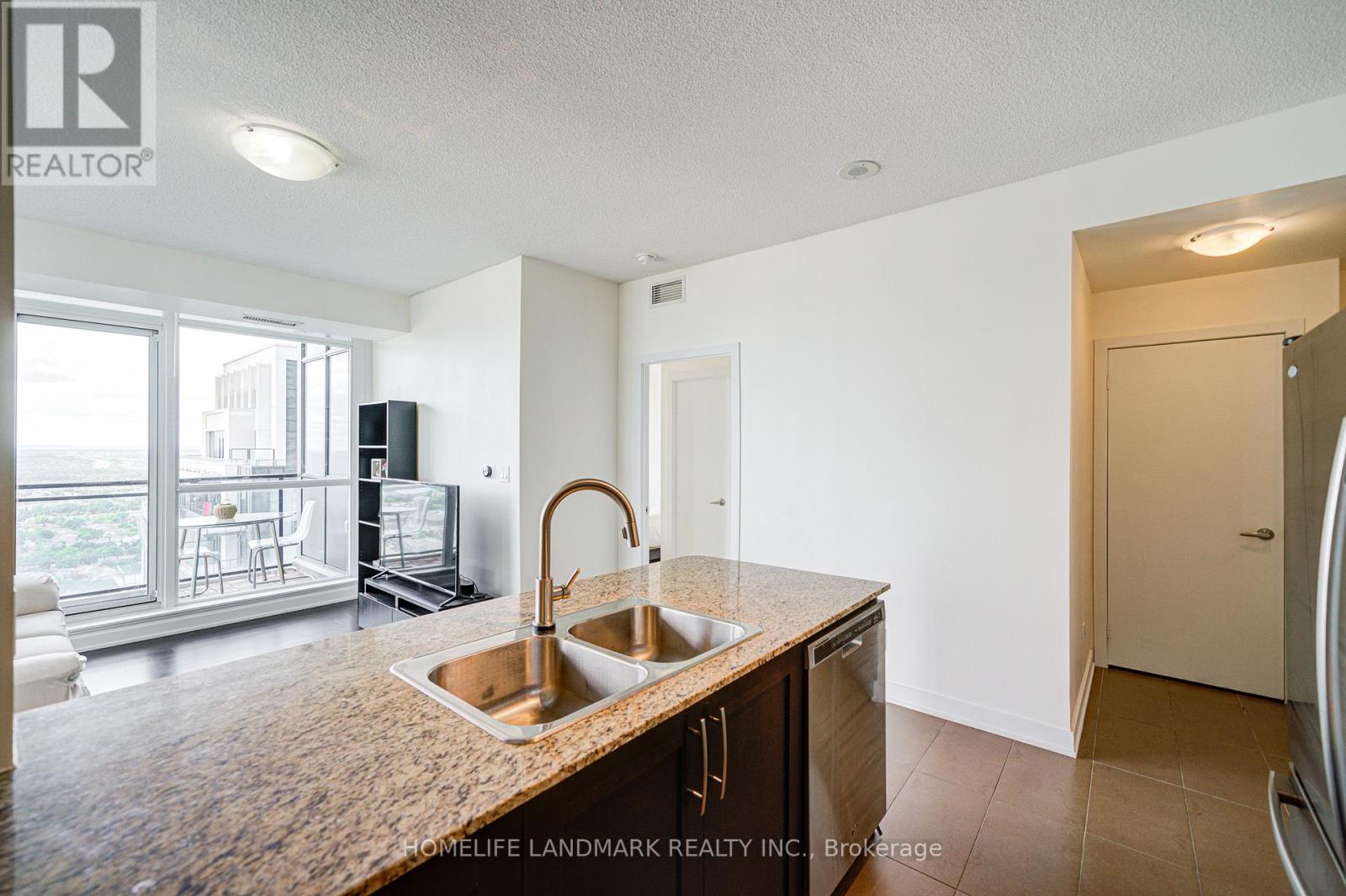 3504 - 4065 Brickstone Mews, Mississauga, Ontario  L5B 0G3 - Photo 5 - W13733402