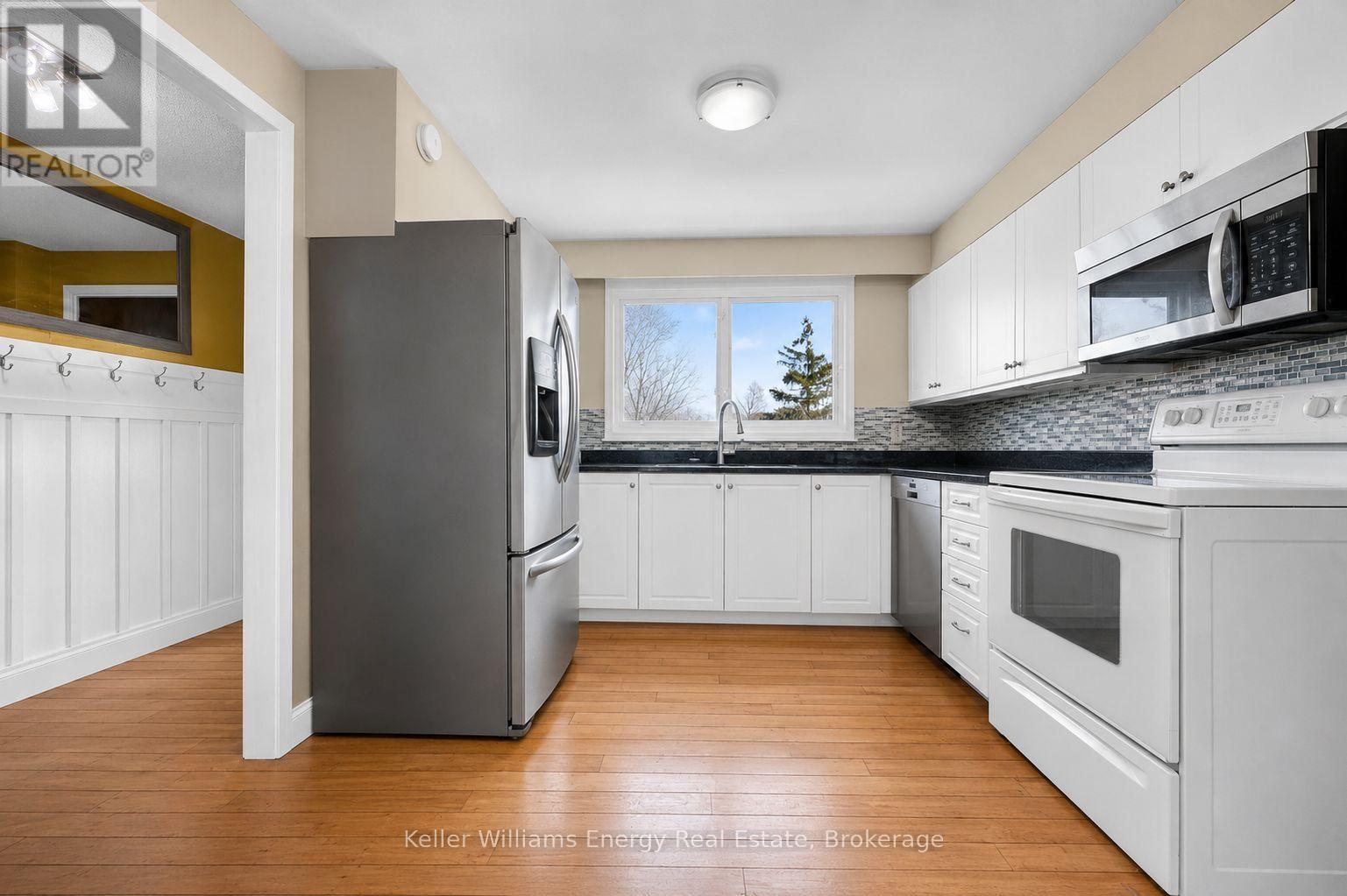 741 Ritson Road S, Oshawa, Ontario  L1H 5L2 - Photo 5 - E13413932