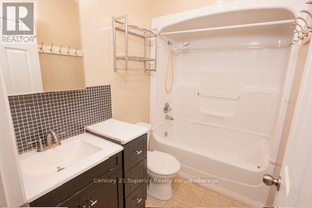 141 Gore Street E, Thunder Bay, Ontario  P7E 3R2 - Photo 12 - X13731006