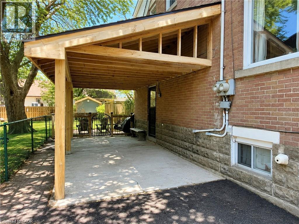 264 Thayer Avenue Unit# Lower, Hamilton, Ontario  L9A 1J7 - Photo 1 - 40859868